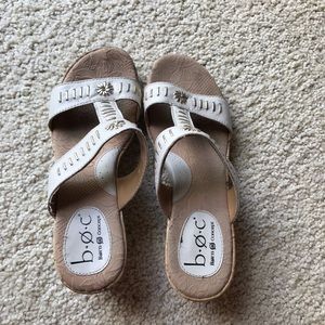 Cream BOC wedge sandal 8M/39